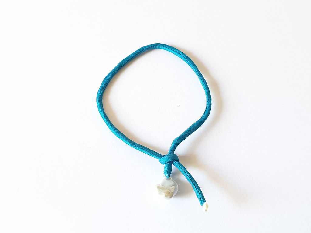 Turquoise silk bracelet with keshi pearls